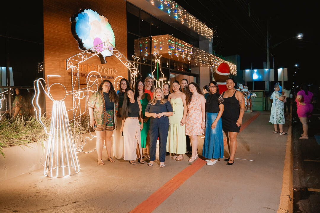 Imagem de compartilhamento para o artigo Clínica Divertidamente encerra 2025 com gratidão, cuidado humanizado e mensagem de boas festas para Costa Rica e região da MS Todo dia